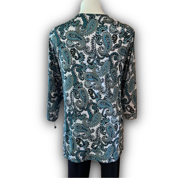 Plus Size 2X | Emaline Woman | Jersey | Tunic | Turquoise and Black Paisley - Picture 7 of 10